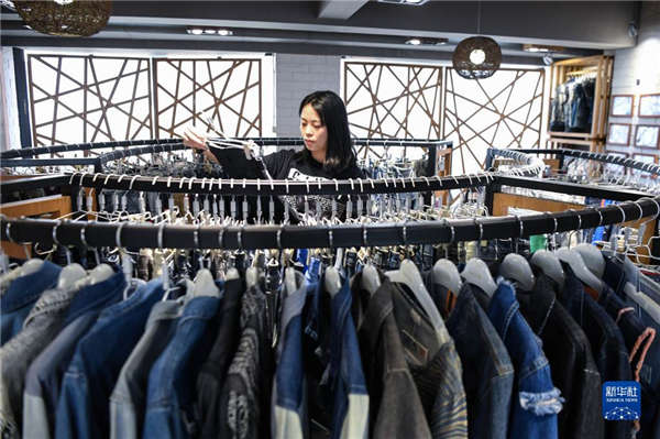 Title: Discover the Best Womens Fashion at Guiyang Womens Wholesale Market