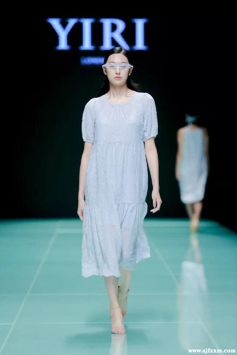Title: Is Anu Yi Womens Wear a Brand? The Truth Behind the Name and Product Line