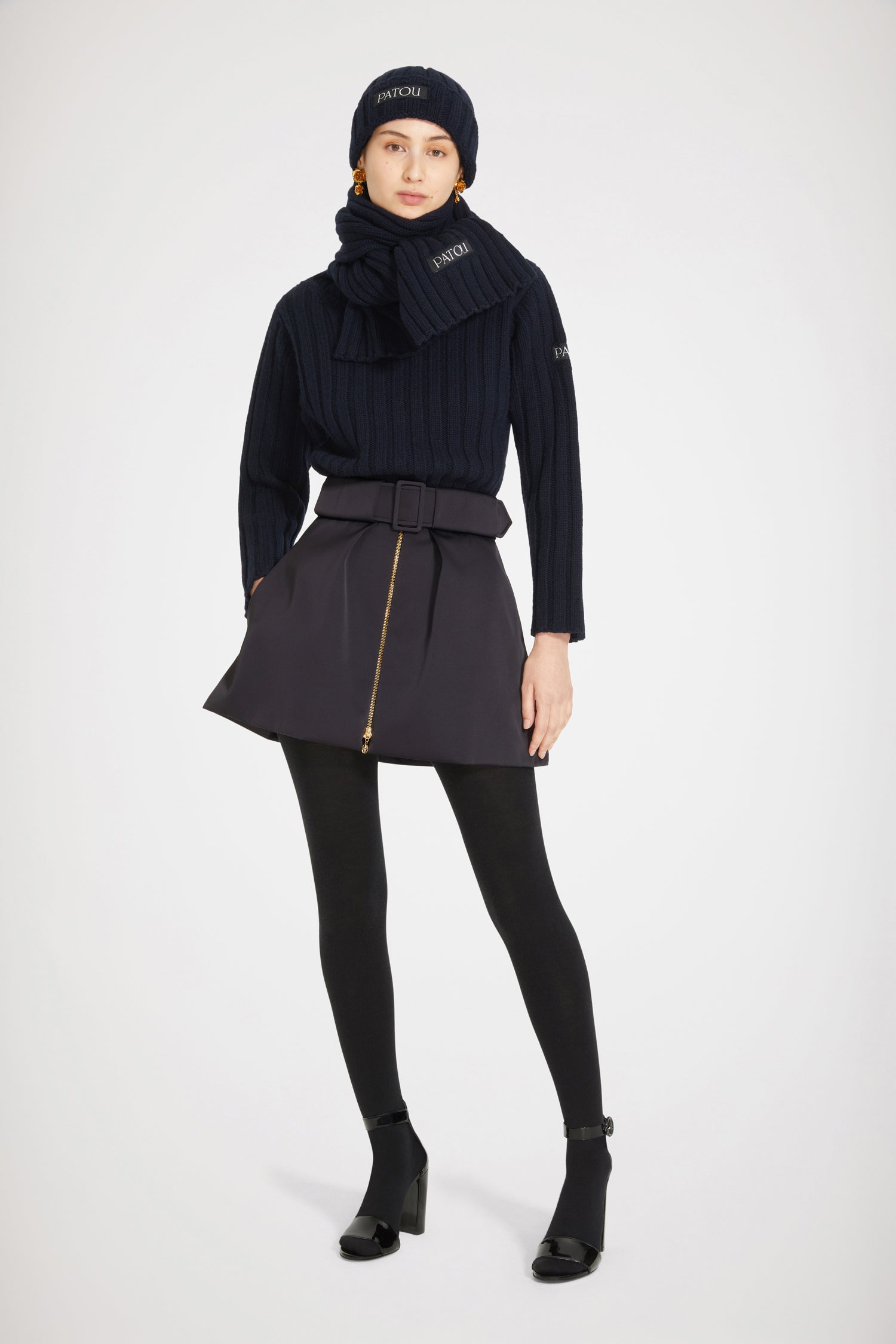 Title: Embracing Fashion: Explore the Exquisite World of Po Pian Womens Clothing at Official Website Store