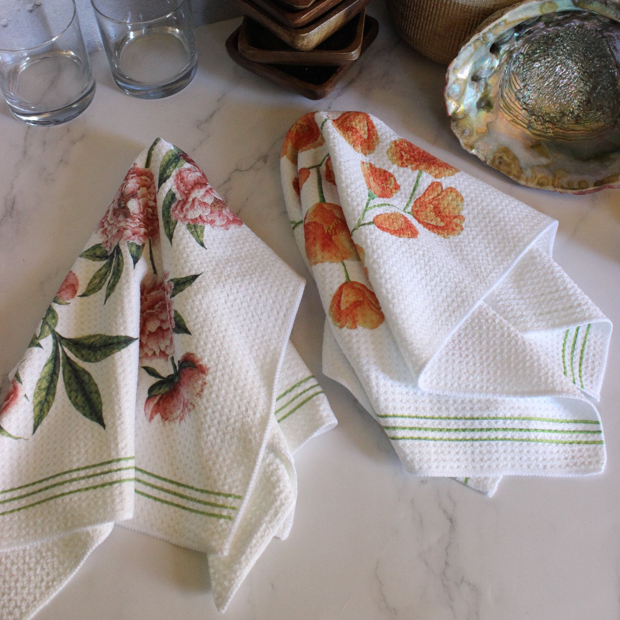 The Art of Towel Dish Arrangement
