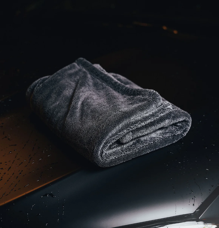 The Darkening of a Towel: An Examination of the Factors Behind Its Decomposition