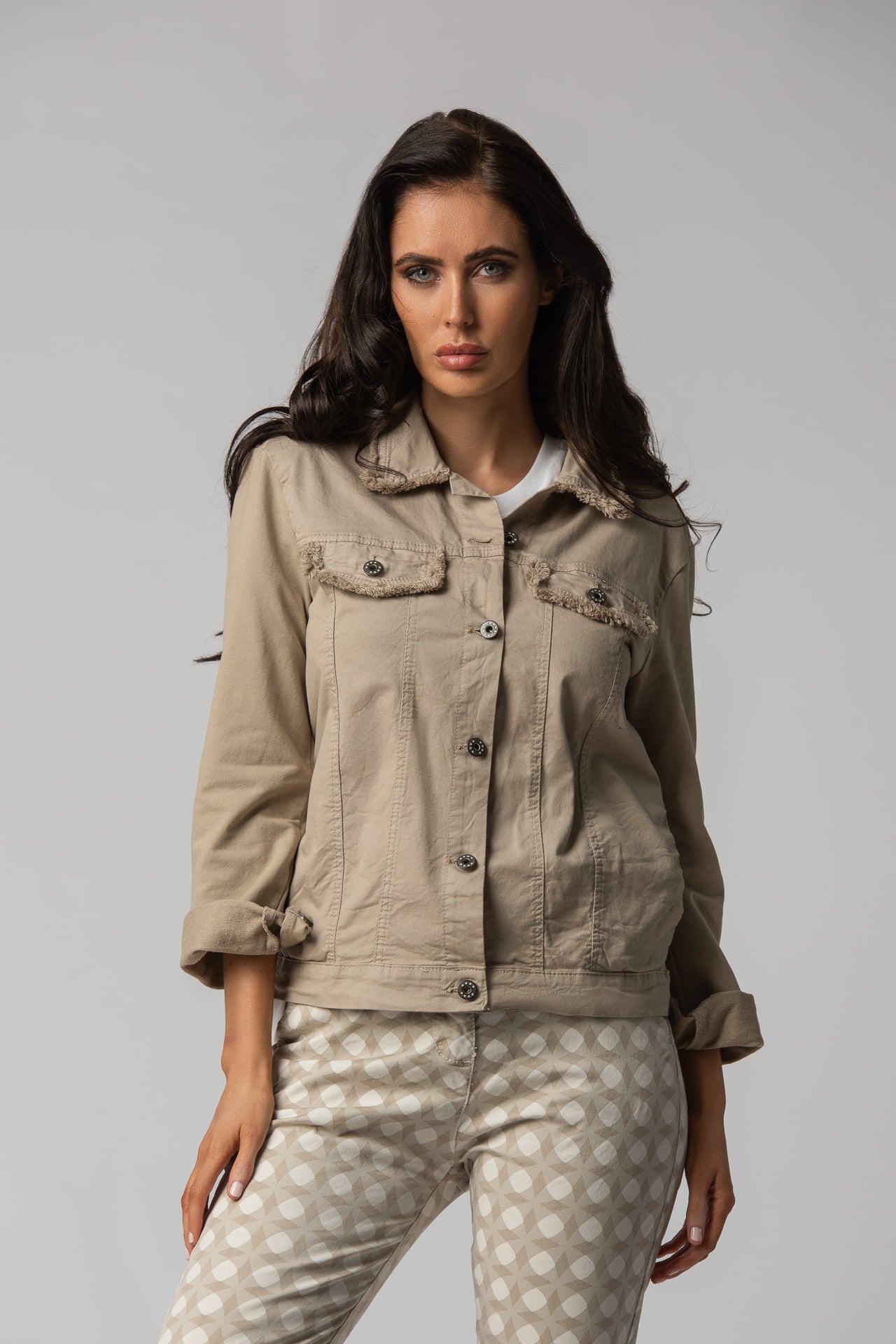 Title: Exploring the Allure of AiYiLian Womens Fashion: An In-Depth Review