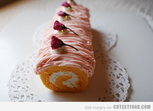 Cake Roll Towel with油皮: A Unique and Delectable Blend of Tradition and Innovation