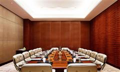 Conference Room Carpets: The Ultimate Guide to Styles, Materials, and Care