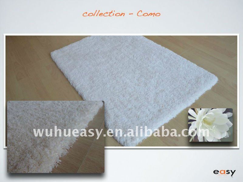 The Allure of the Pure White Carpet