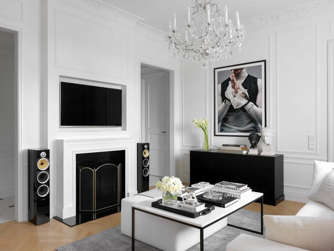 Title: The Elegant White Sofa: A Masterpiece of Modern Furniture Design