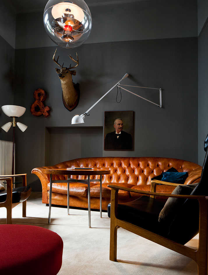Title: Is Fabric Sofa Worth Buying? A Comprehensive Review