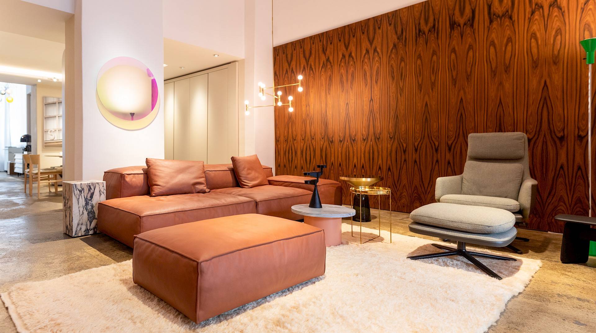 Title: The Art of Comfort: Introducing KADIWEI Sofas