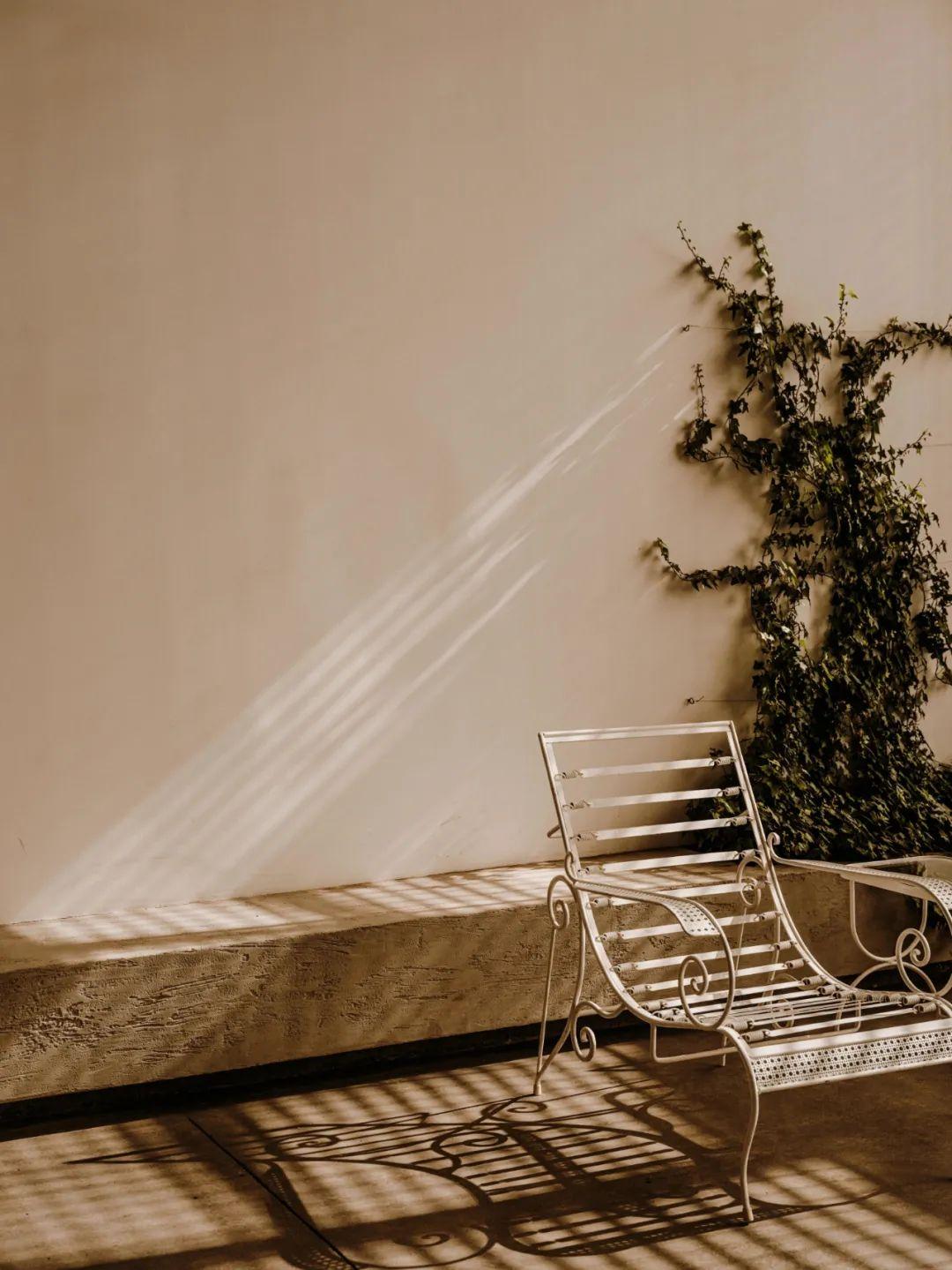 Title: Can You Hang Words on Sofa Background Walls?