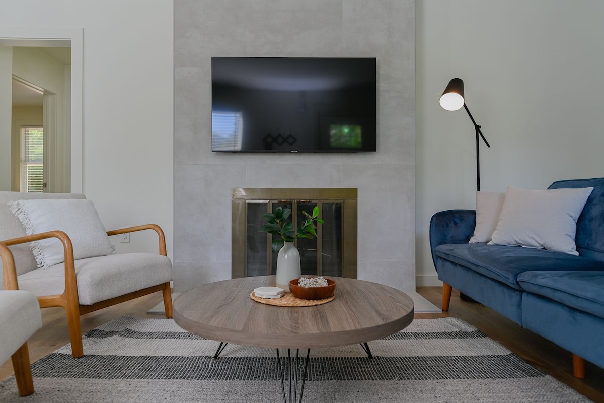 Title: The Ideal Placement of Sofa in a Living Room: Is it Possible to Have It Facing the Door?