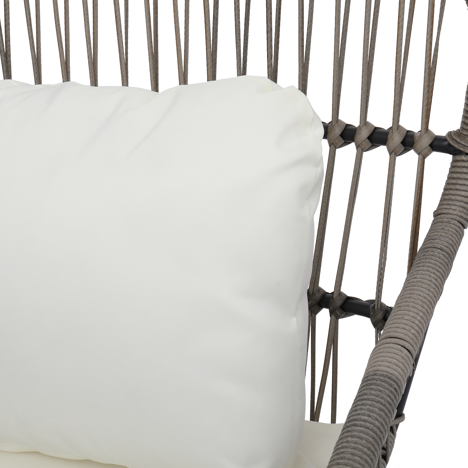 Title: The Perfect Pairing: Matching the Shade of Your Sofa with a Cozy Cushion