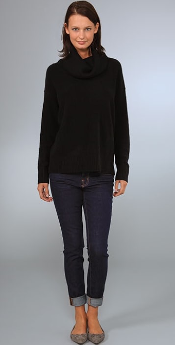 The Pure Cashmere Coat: A Fashion Staple
