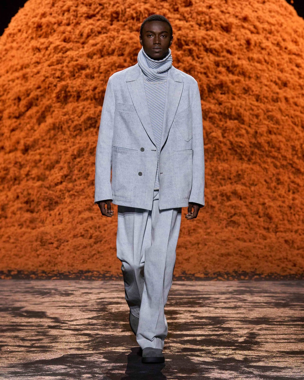 Zegna Cashmere Coat: A Classic Fashion Statement