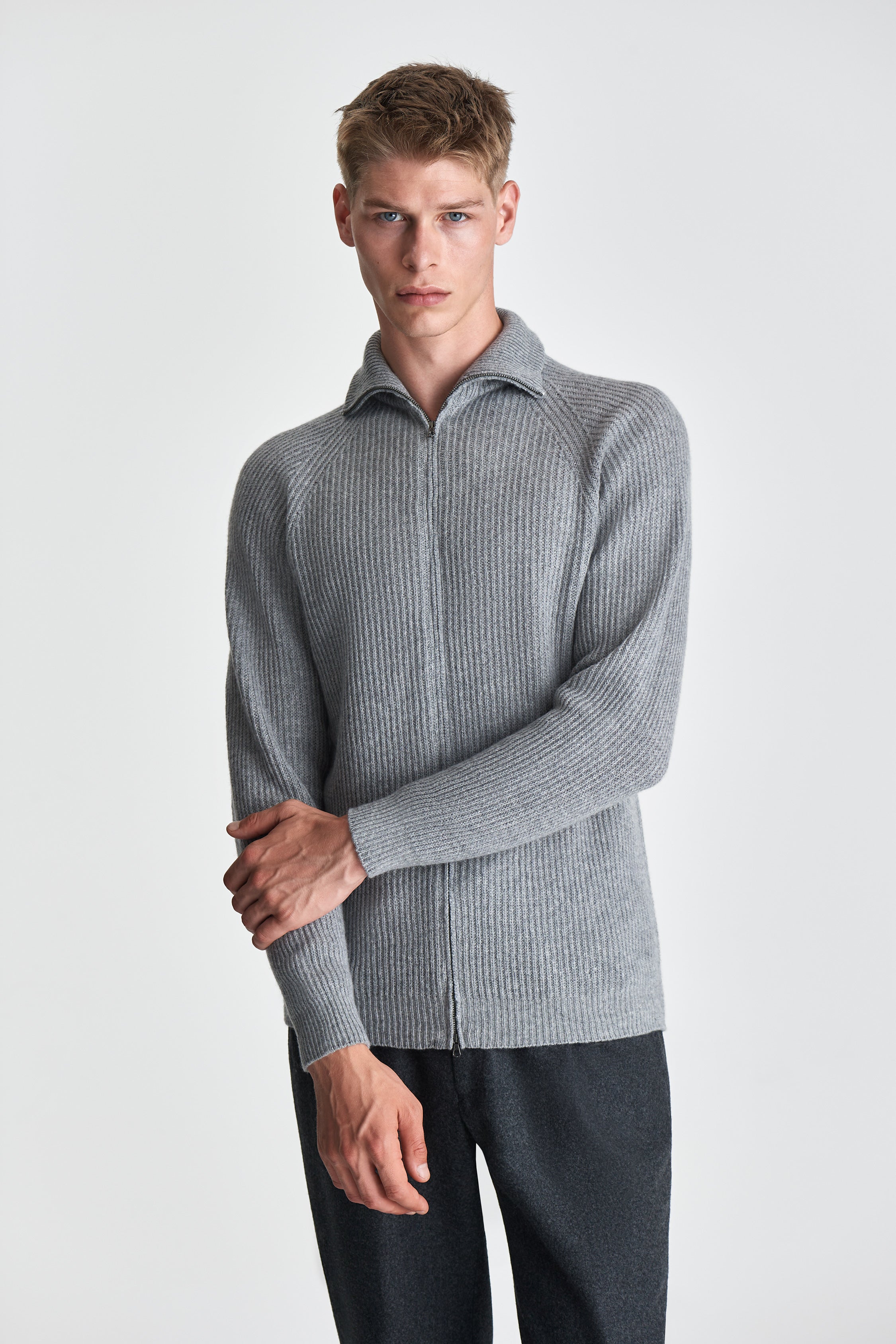 Title: Rongdian Cashmere Sweater Brand Review