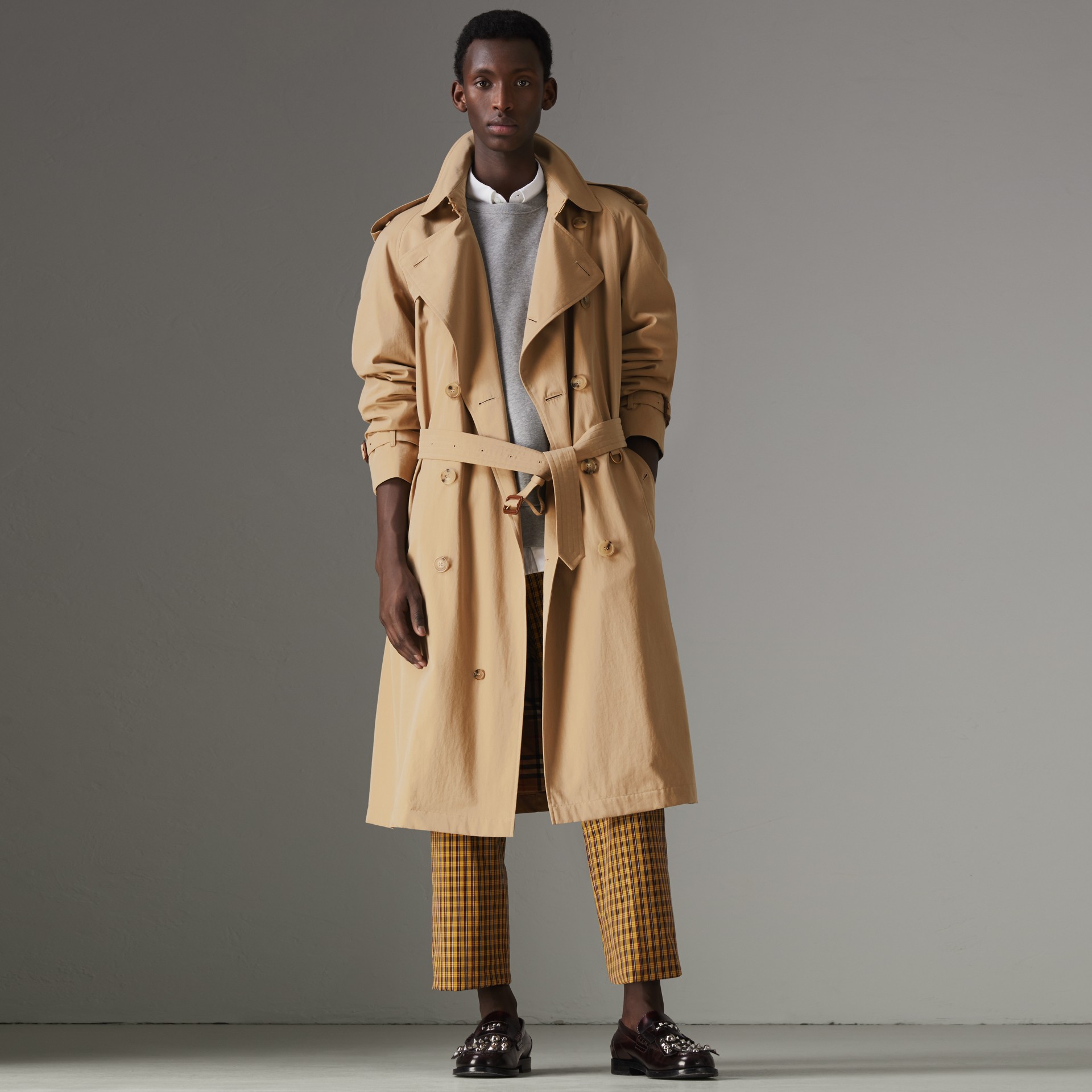 Title: The Ultimate Guide to Gentlemens Cashmere Coats